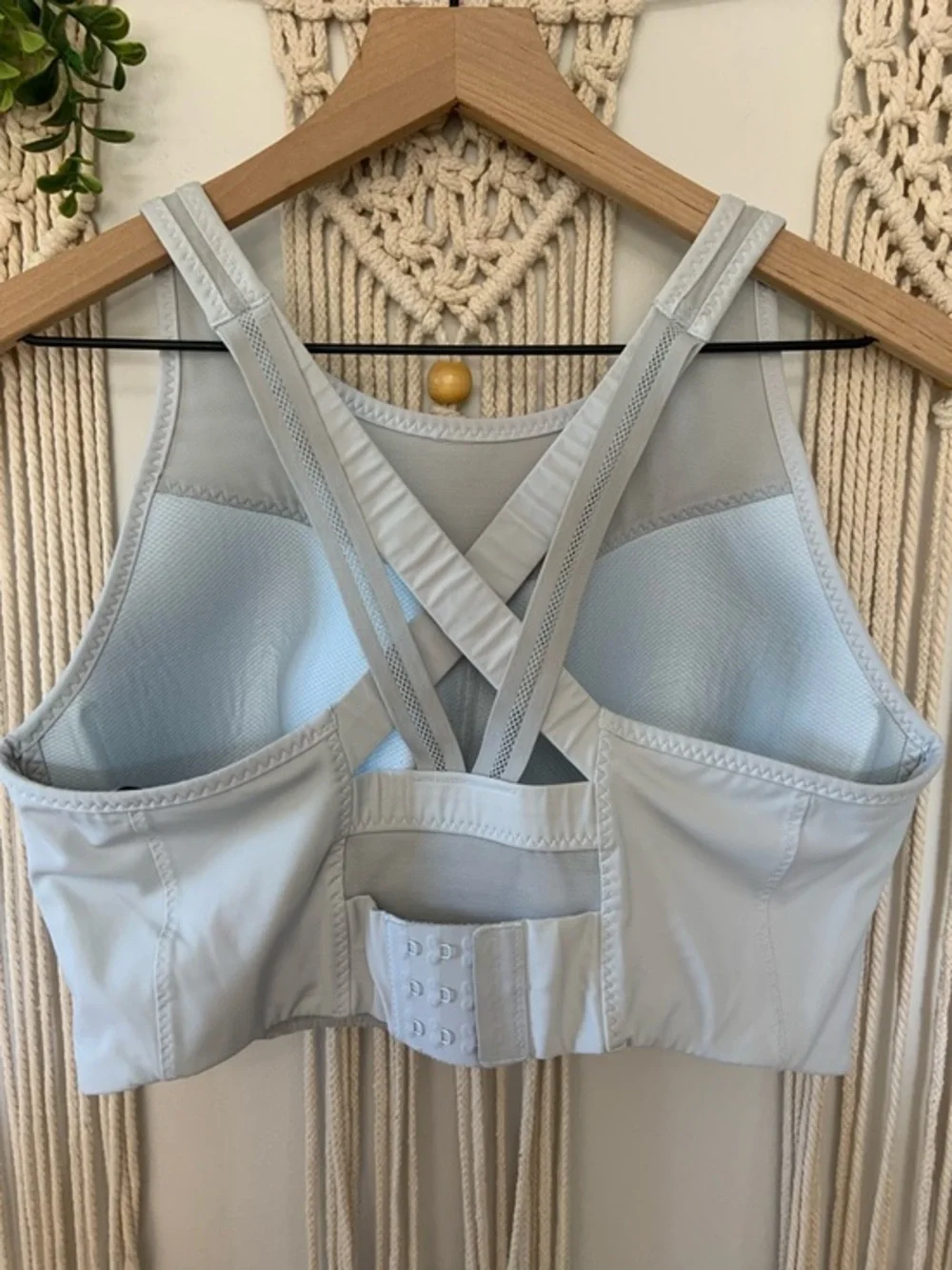 ATHLETA Gigi High Impact Mesh Sports Bra Size‎ Large